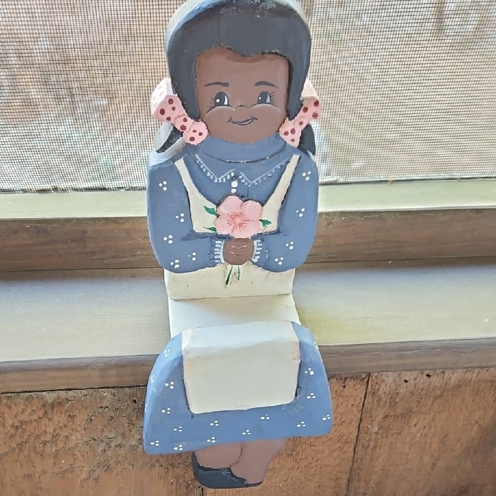 *VINTAGE  COLLECTIBLE  BLACK  COUNTRY FOLK ART WOOD SHELF SITTER DOLL HANDCRAFT